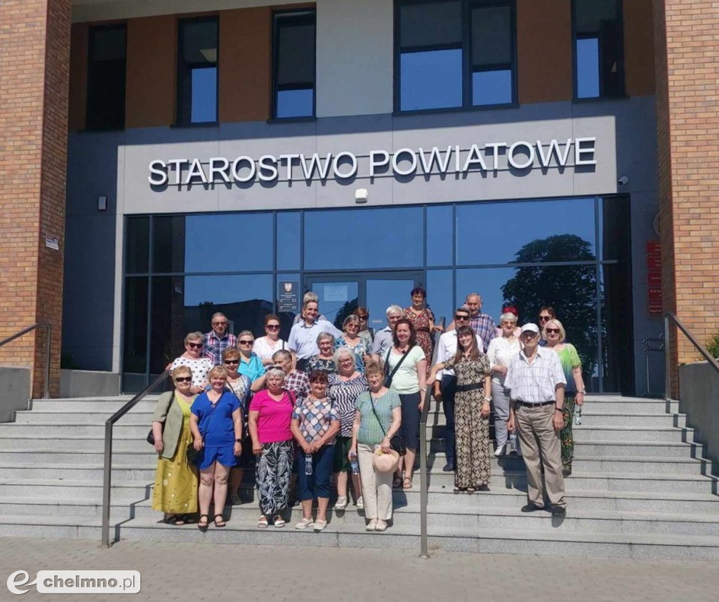Piesza wycieczka edukacyjna dla aktywnych seniorów 60+