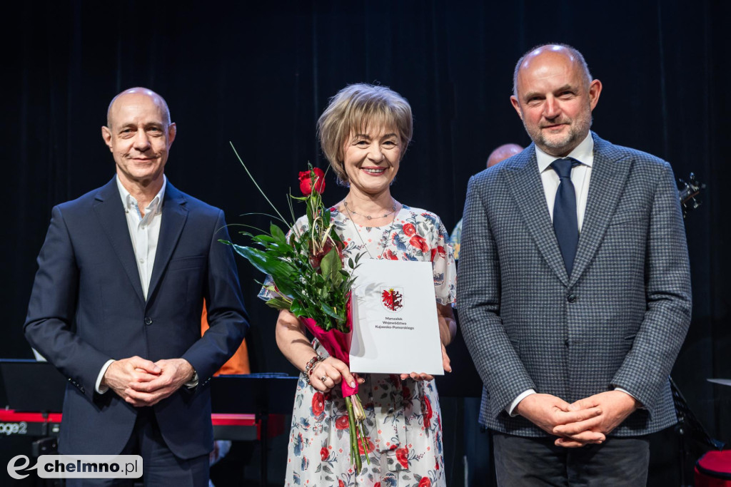 Zasłużeni bibliotekarze nagrodzeni