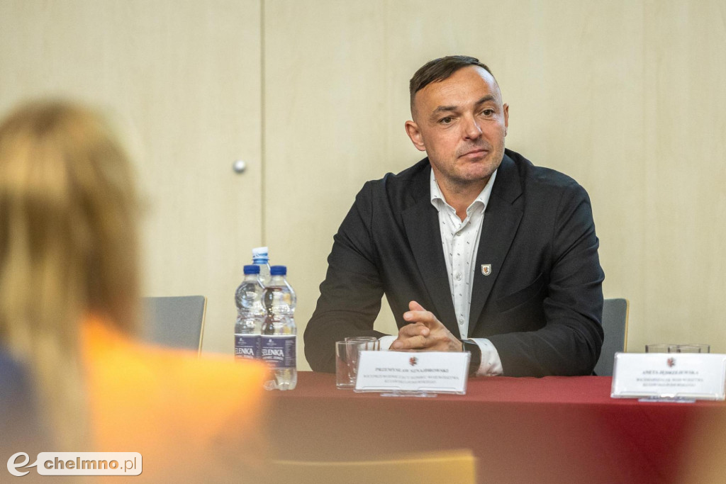 Nowe umowy: biznes, ekologia, rekreacja. Pieniądze trafią także do powiatu chełmińskiego