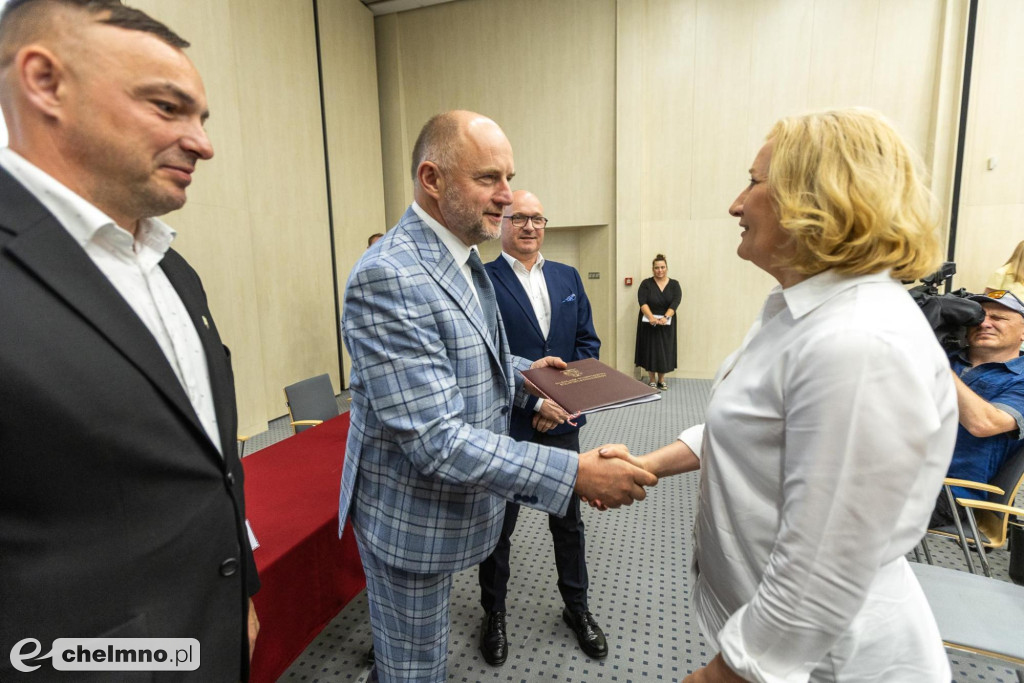 Nowe umowy: biznes, ekologia, rekreacja. Pieniądze trafią także do powiatu chełmińskiego