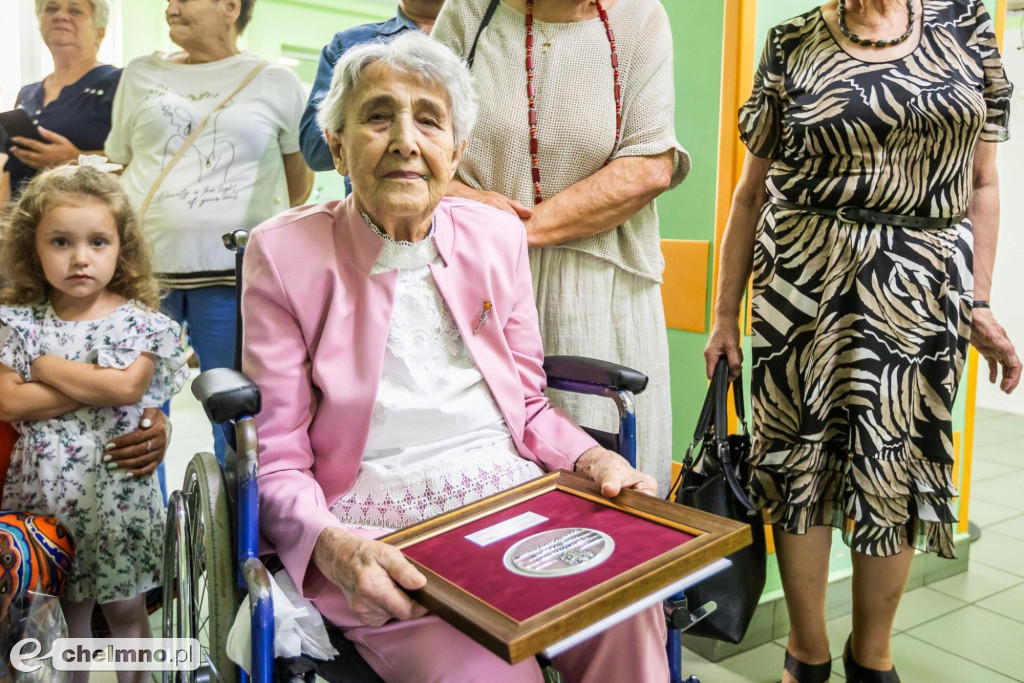 Nestorzy z medalami Unitas Durat