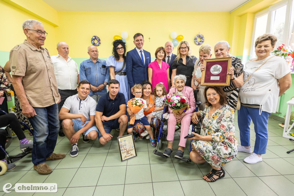 Nestorzy z medalami Unitas Durat