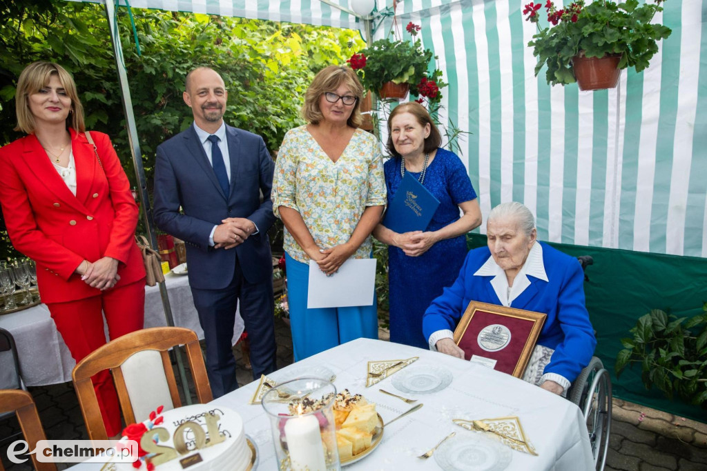 Nestorzy z medalami Unitas Durat