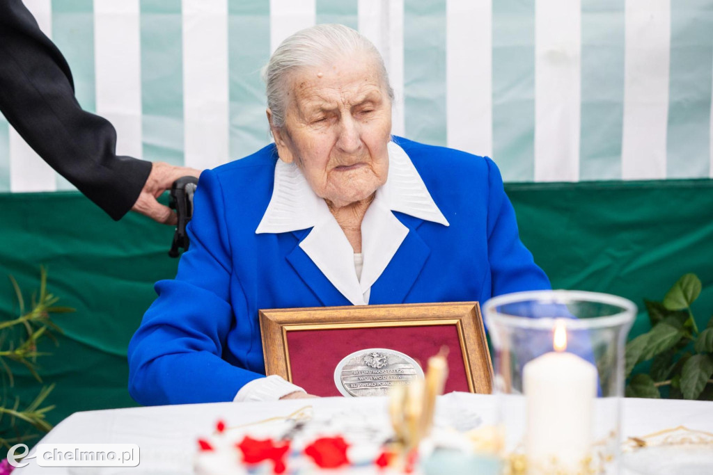 Nestorzy z medalami Unitas Durat