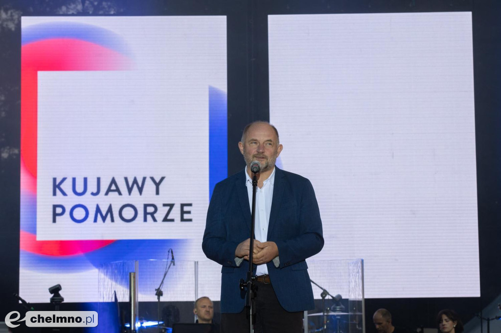 Zaśpiewali pod wspólnym niebem