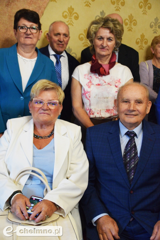 Medale Prezydenta z okazji Złotych Godów. Burmistrz Chełmna uhonorował wzruszonych Jubilatów