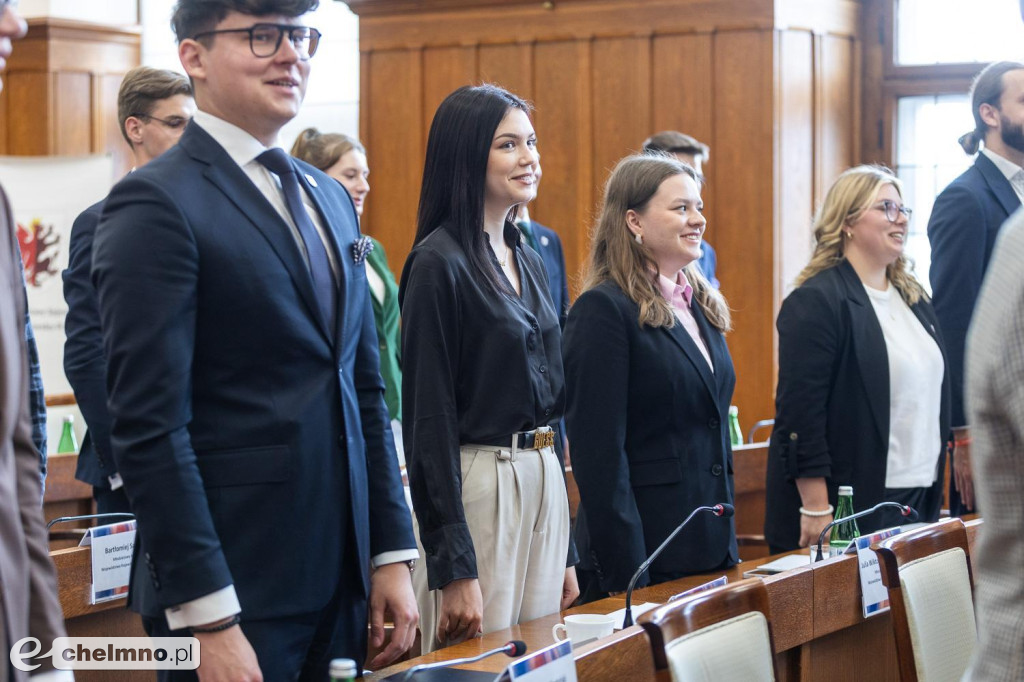 Młodzieżowy Sejmik wybiera prezydium