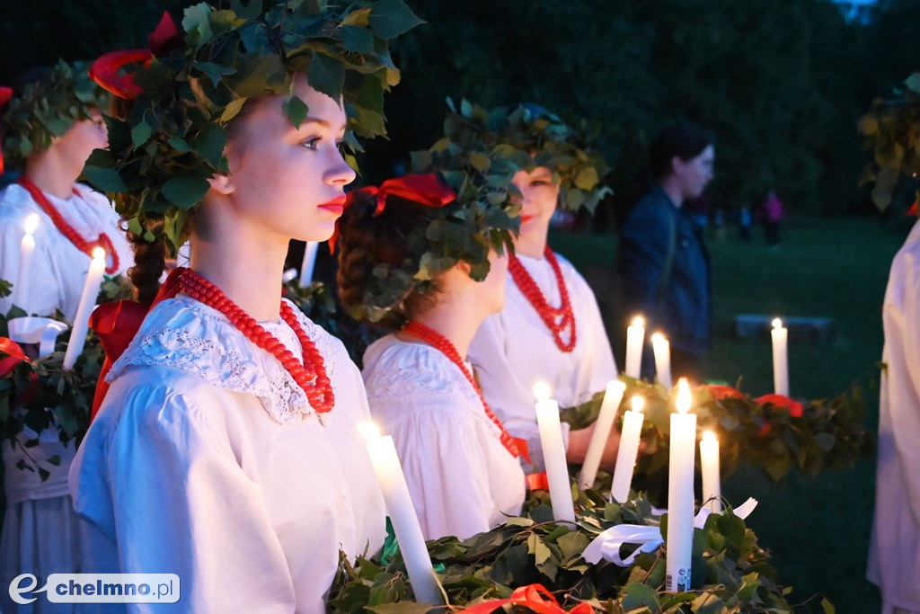 Fotorelacja z obrzędów Nocy Świętojańskiej nad Jeziorem Starogrodzkim