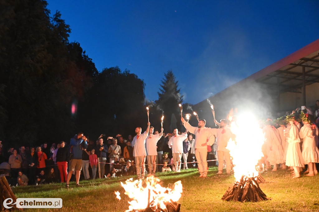 Fotorelacja z obrzędów Nocy Świętojańskiej nad Jeziorem Starogrodzkim