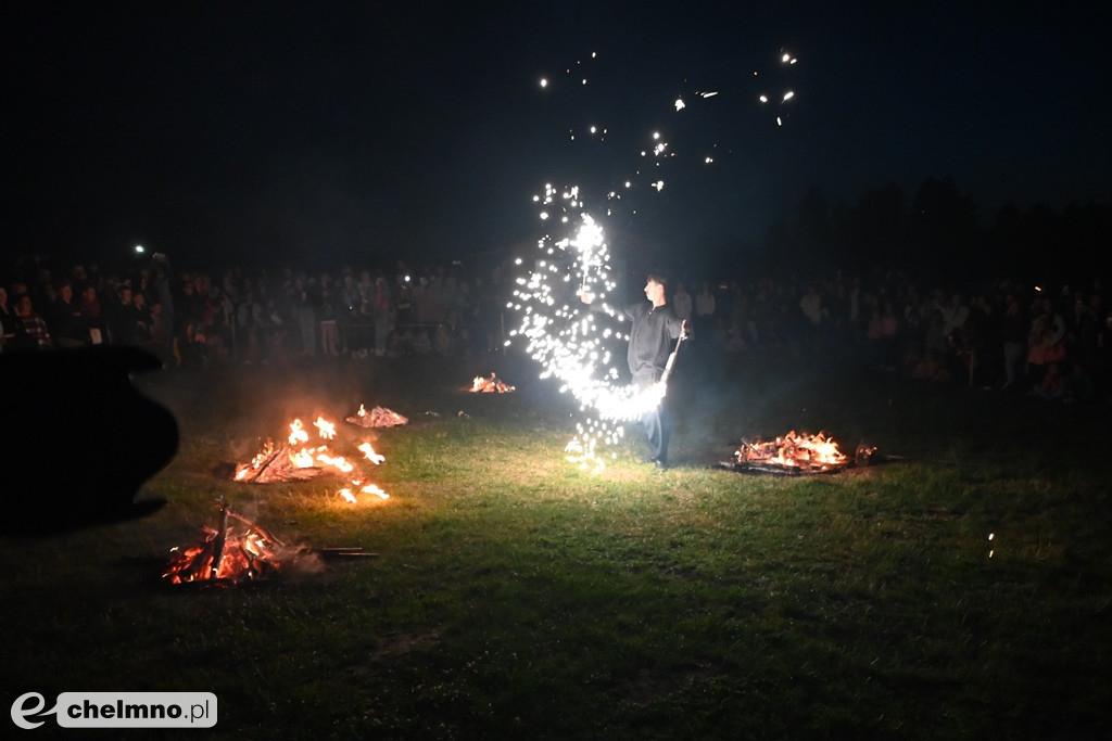 Fotorelacja z obrzędów Nocy Świętojańskiej nad Jeziorem Starogrodzkim