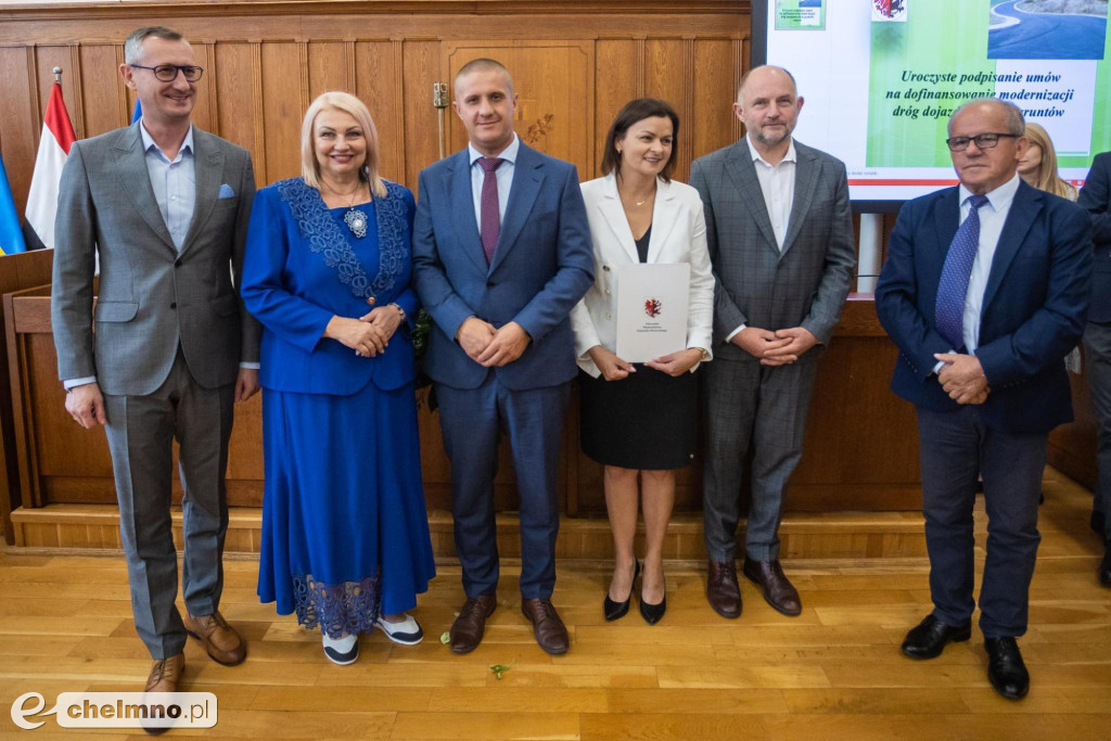 Pieniądze na wiejskie drogi