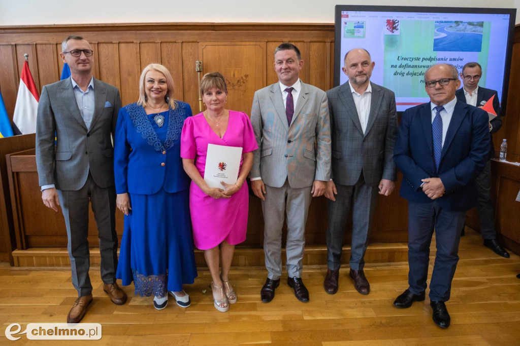 Pieniądze na wiejskie drogi