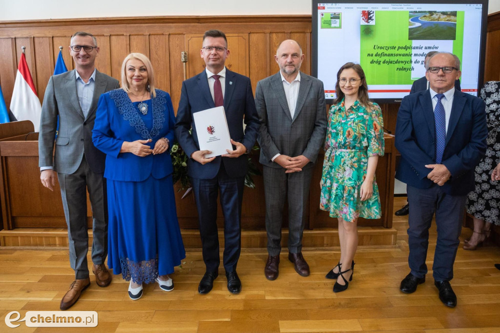 Pieniądze na wiejskie drogi