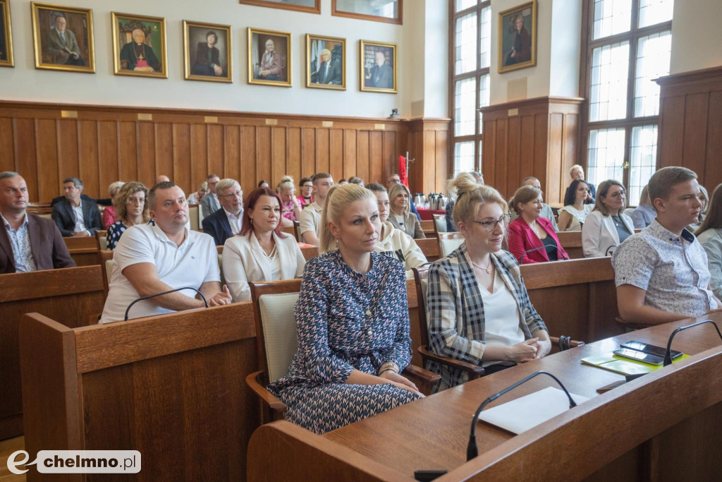 Nowe umowy FEdKP i PROW: biznes, projekty społeczne, środowisko