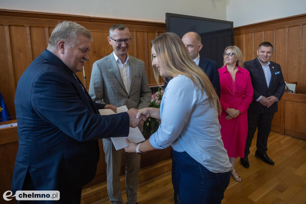 Nowe umowy FEdKP i PROW: biznes, projekty społeczne, środowisko