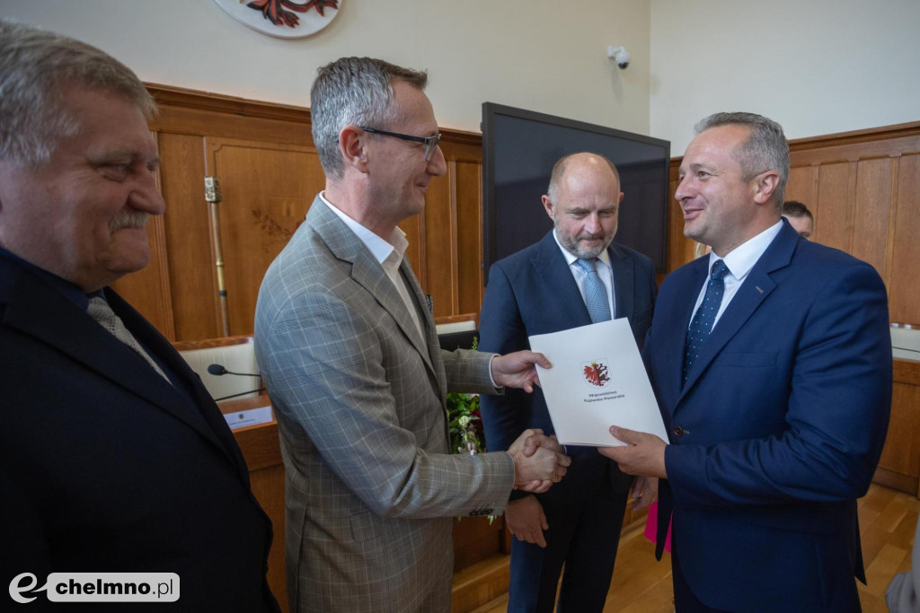 Nowe umowy FEdKP i PROW: biznes, projekty społeczne, środowisko