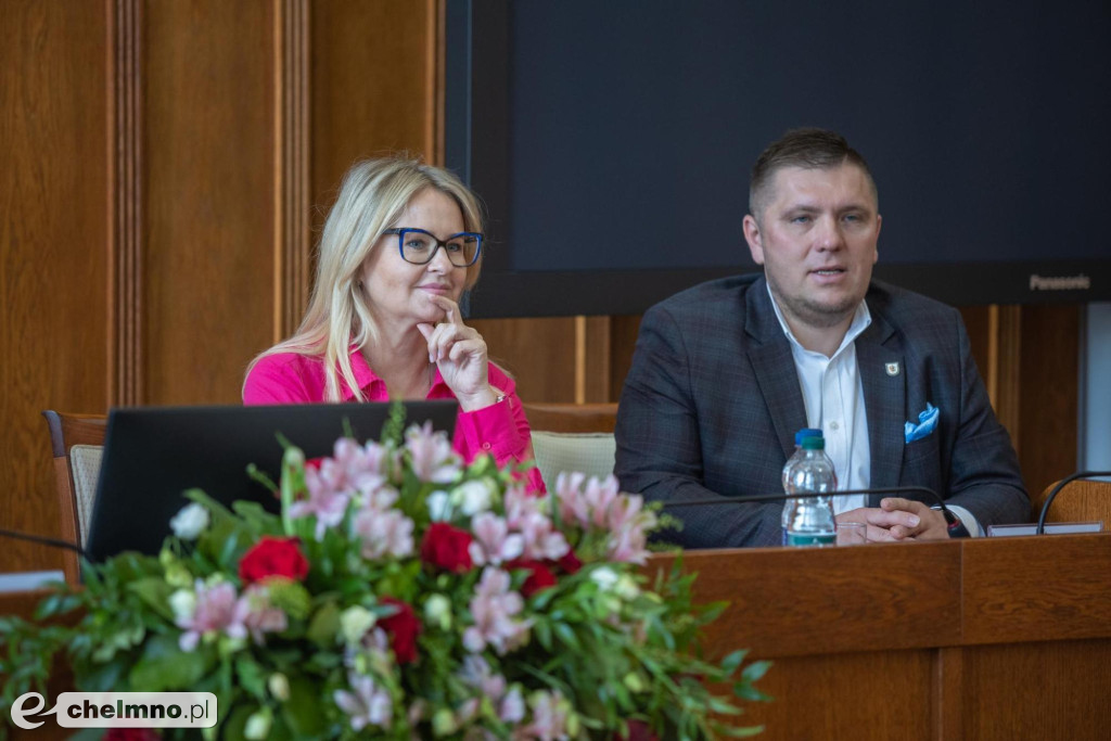 Nowe umowy FEdKP i PROW: biznes, projekty społeczne, środowisko