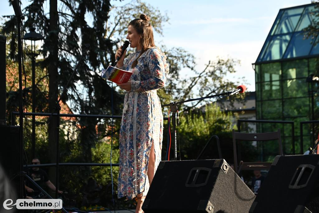 Nietuzinkowy koncert zespołu SVAHY przy Bramie Grudziądzkiej