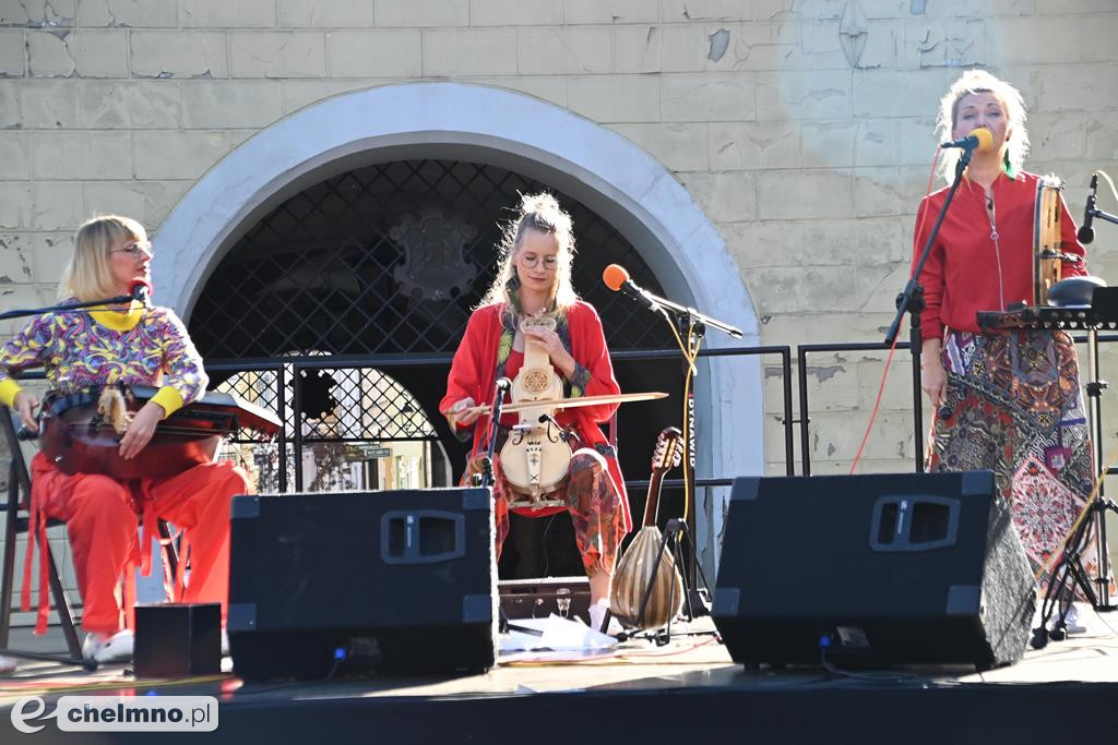 Nietuzinkowy koncert zespołu SVAHY przy Bramie Grudziądzkiej