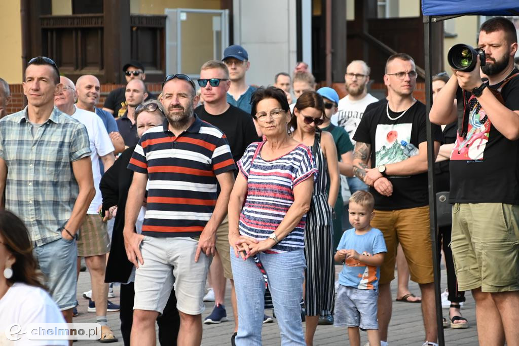 Nietuzinkowy koncert zespołu SVAHY przy Bramie Grudziądzkiej