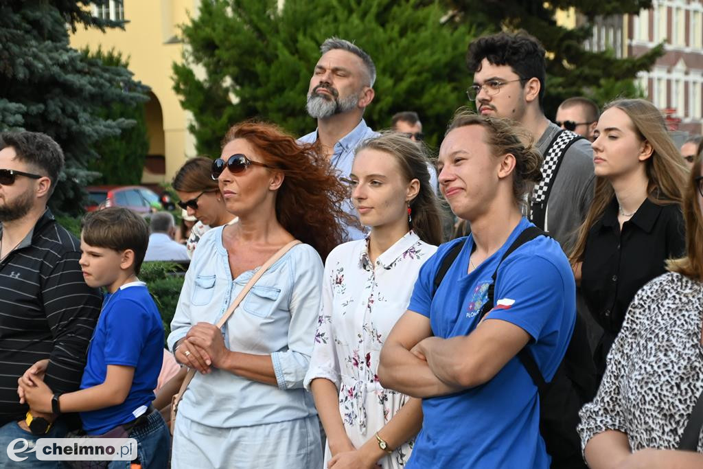 Nietuzinkowy koncert zespołu SVAHY przy Bramie Grudziądzkiej