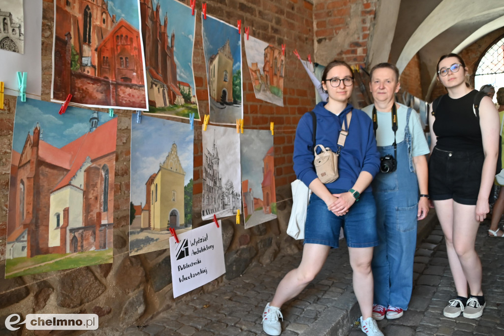 Piękne prace zaprezentowano dziś na Wystawie Poplenerowej Studentów Architektury