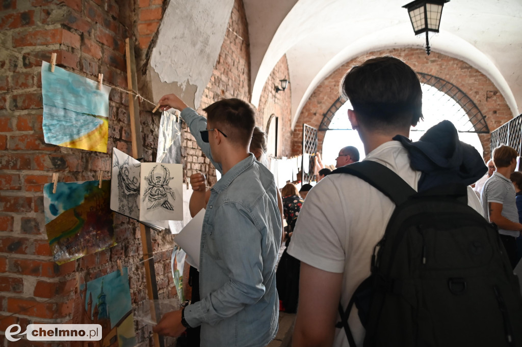 Piękne prace zaprezentowano dziś na Wystawie Poplenerowej Studentów Architektury