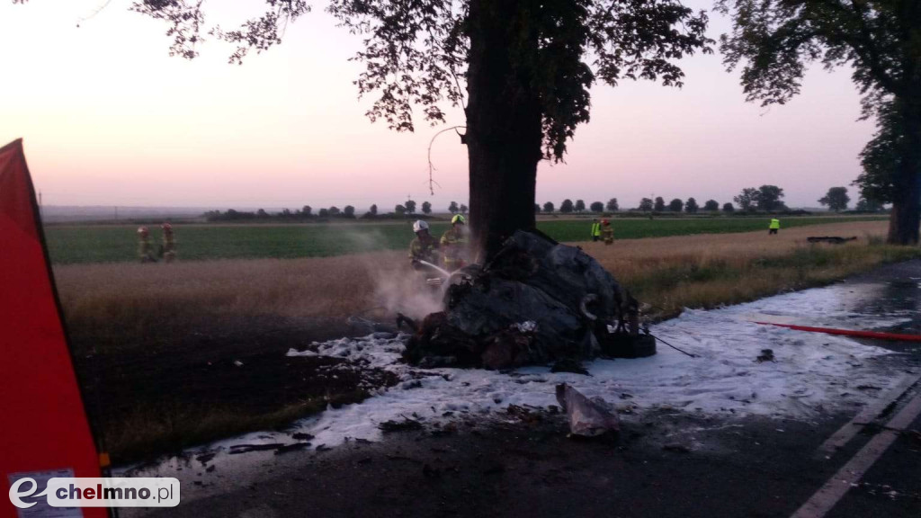 Tragiczny pożar po wypadku samochodowym - kierowca nie żyje