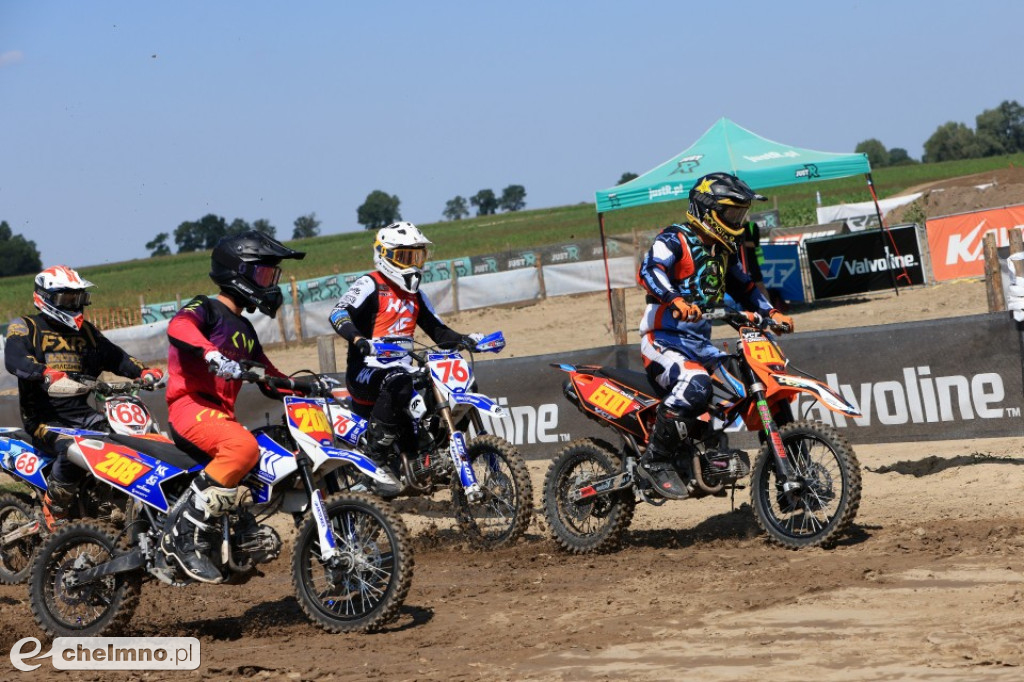 Fenomenalny tor Głażewo, fantastyczna publiczność i wielkie show na pit bike!