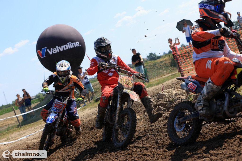 Fenomenalny tor Głażewo, fantastyczna publiczność i wielkie show na pit bike!