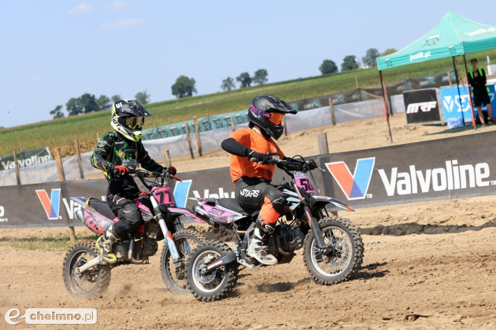 Fenomenalny tor Głażewo, fantastyczna publiczność i wielkie show na pit bike!