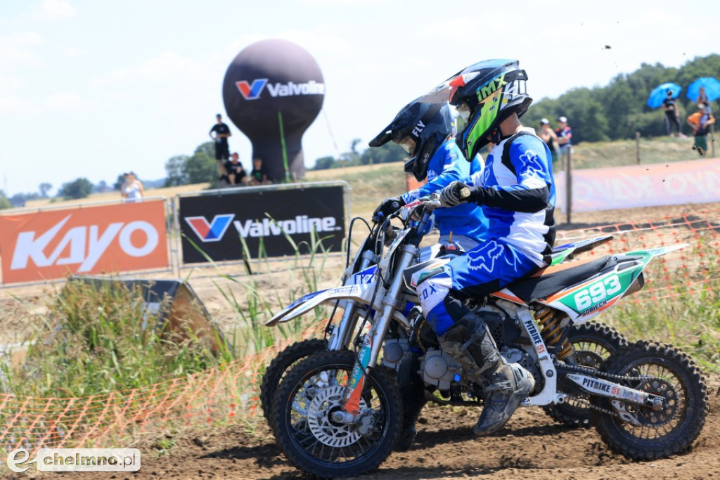 Fenomenalny tor Głażewo, fantastyczna publiczność i wielkie show na pit bike!