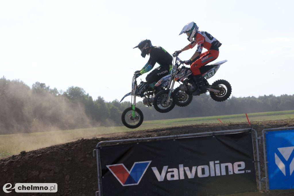 Fenomenalny tor Głażewo, fantastyczna publiczność i wielkie show na pit bike!