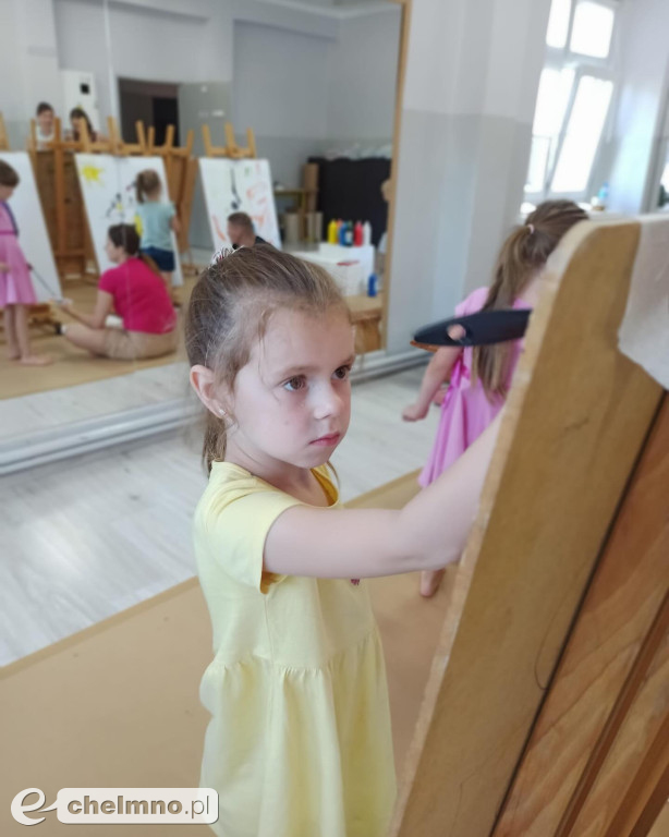 Dwa spotkania „Małych improwizacji malarskich” już za nami