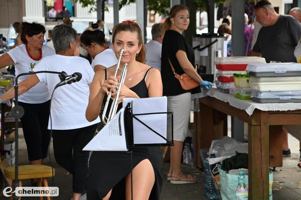Na Rynku działa 9 Hillsowa Strefa Shopingowa