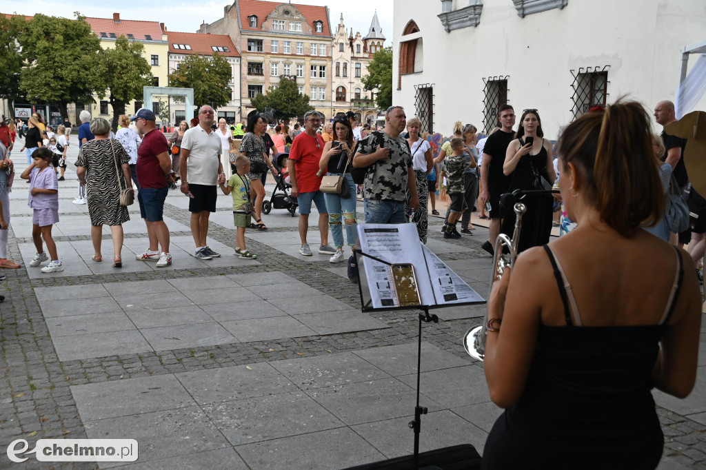 Na Rynku działa 9 Hillsowa Strefa Shopingowa