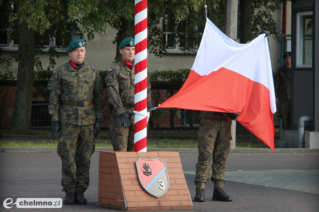 Przysięga wojskowa ochotników DZSW w 3. Pułku Saperów