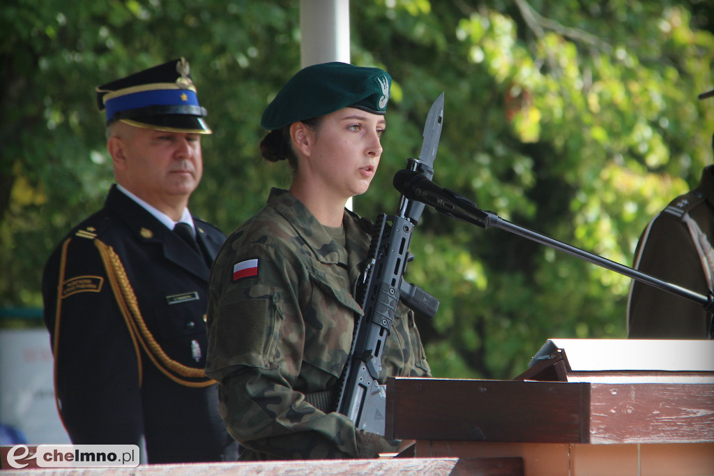 Przysięga wojskowa ochotników DZSW w 3. Pułku Saperów