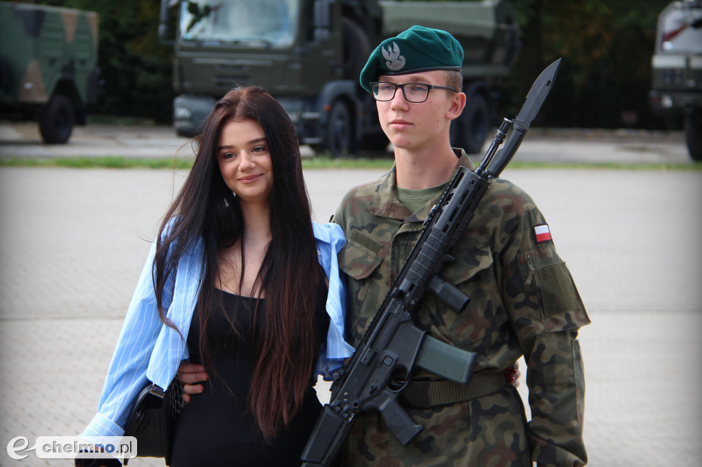 Przysięga wojskowa ochotników DZSW w 3. Pułku Saperów