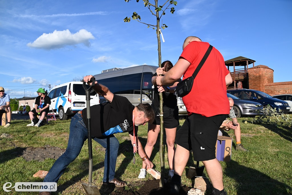 Posadzono 9 drzew na zakończenie 9 edycji Perspektywy - 9 Hills Festival