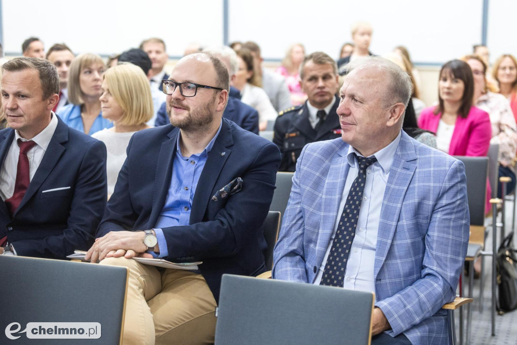 FEdKP i PROW: inwestycje w infrastrukturę i kluczowe projekty społeczne
