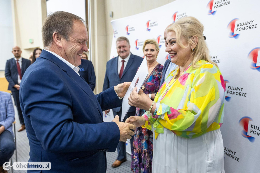 FEdKP i PROW: inwestycje w infrastrukturę i kluczowe projekty społeczne