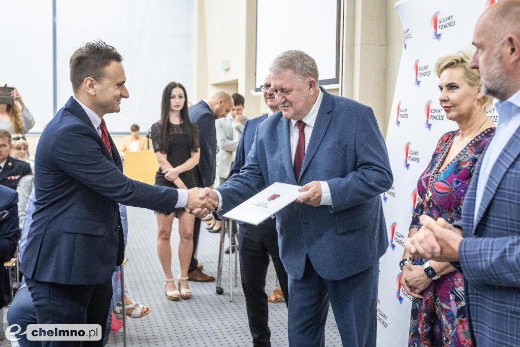 FEdKP i PROW: inwestycje w infrastrukturę i kluczowe projekty społeczne