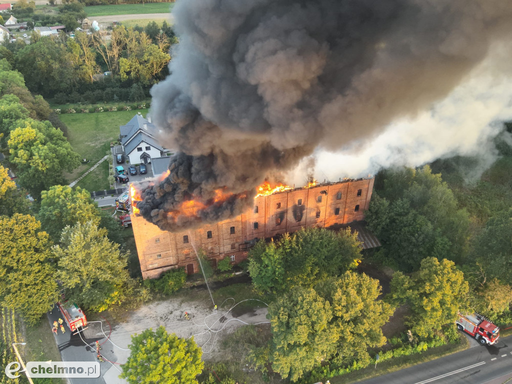 29 zastępów strażackich z 3 powiatów walczyło z pożarem młyna