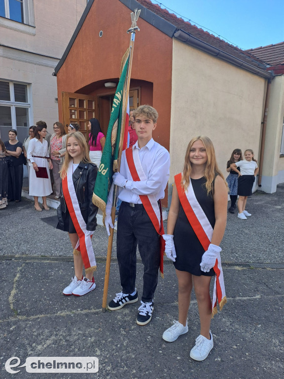 Dziś w obu budynkach SP2 pojawili się Uczniowie, Rodzice i Grono Pedagogiczne