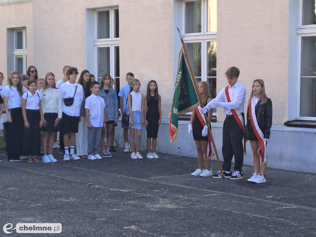 Dziś w obu budynkach SP2 pojawili się Uczniowie, Rodzice i Grono Pedagogiczne