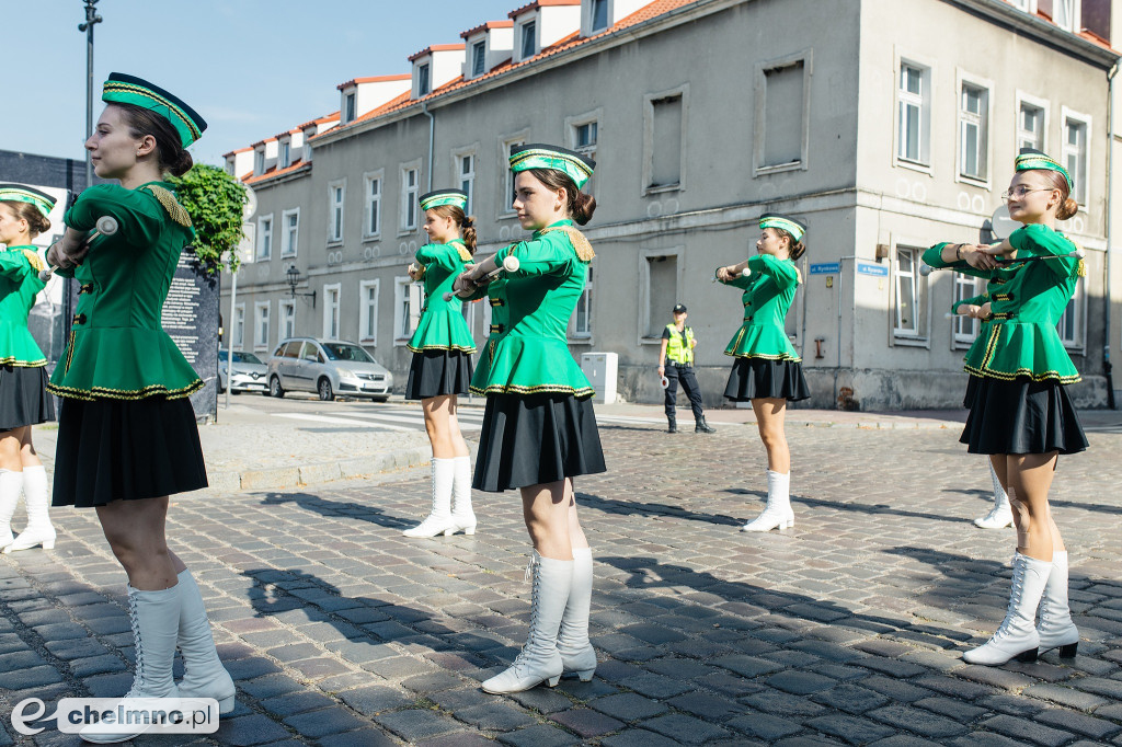 VI Konfrontacje Zespołów Mażoretkowych na chełmińskim rynku