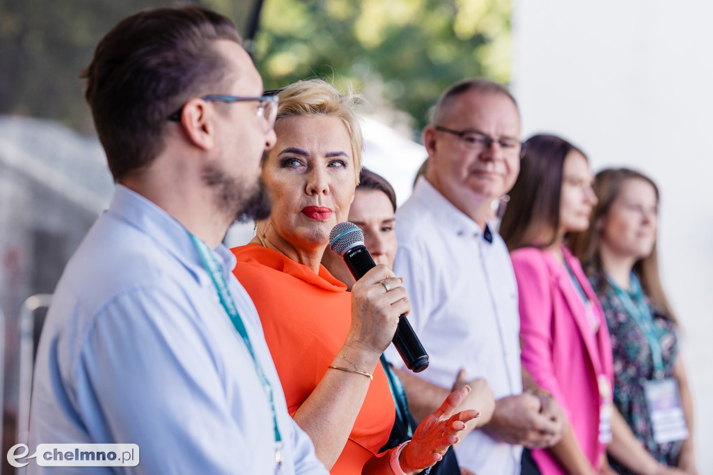 VI Konfrontacje Zespołów Mażoretkowych na chełmińskim rynku