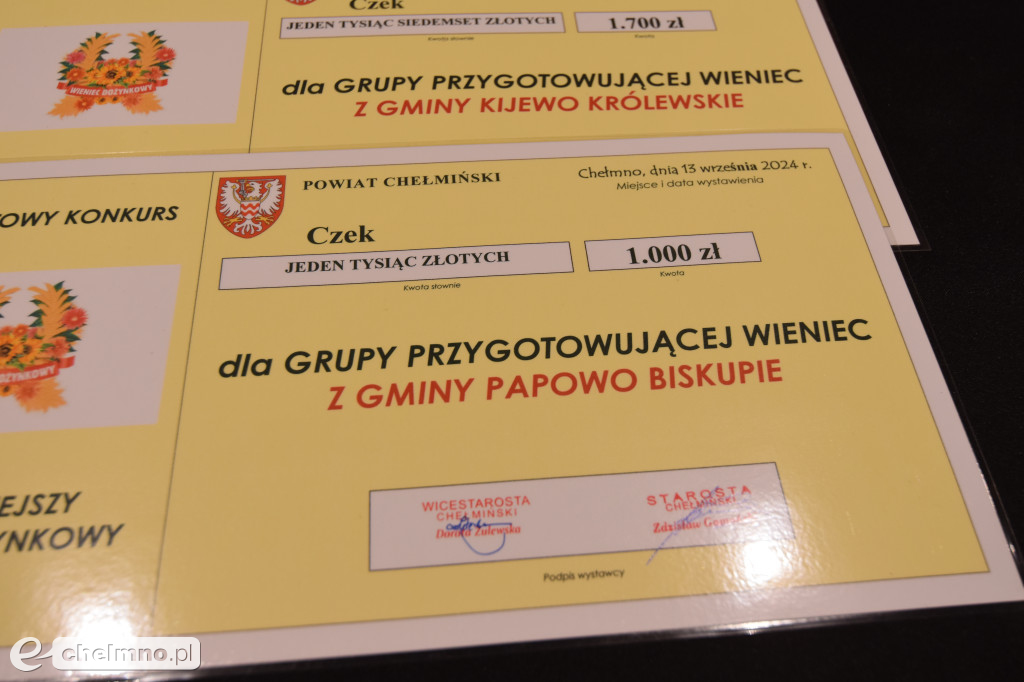 Przedstawiciele Władz Powiatu wręczyli nagrody w konkursach dożynkowych