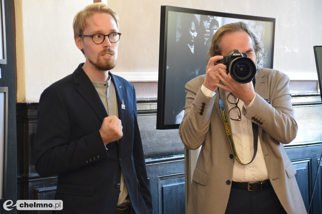 Czy znałeś PRL tak, jak ten fotograf? Wyjątkowe zdjęcia ukazują obraz tamtych lat